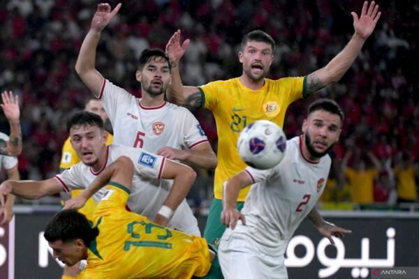 Australia Berjuang Raih Tiga Poin Melawan Timnas Indonesia di Sydney Australia Berjuang Raih Tiga Poin Melawan Timnas Indonesia di Sydney