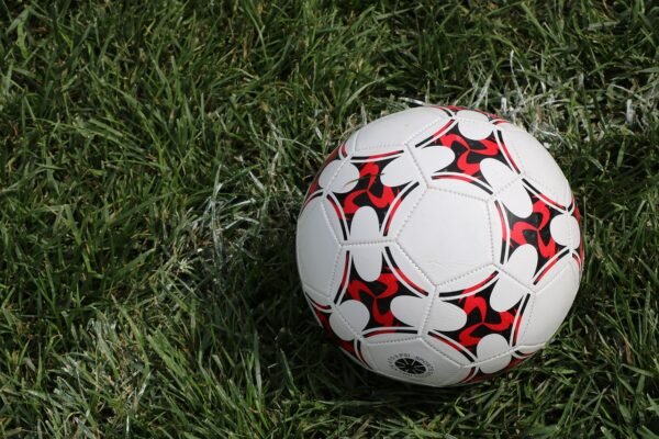 PSSI SUBULUSSALAM: Meningkatkan Partisipasi Wanita dalam Sepak Bola