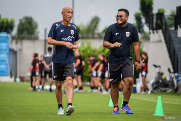 Djenna de Jong Masih Memendam Harapan untuk Menjadi WNI Djenna de Jong Masih Memendam Harapan untuk Menjadi WNI