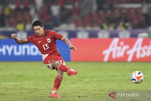 Berambisi Mencuri Perhatian: Alfharezzi Buffon Usaha Amankan Posisi Utama di Borneo FC
