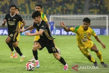 Dewa United dan Persebaya Selesaikan Pertandingan dengan Skor 1-1