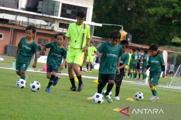 Persebaya Academy: Mengukir Kesempurnaan Piramida Pembinaan Melalui Bajol Ijo