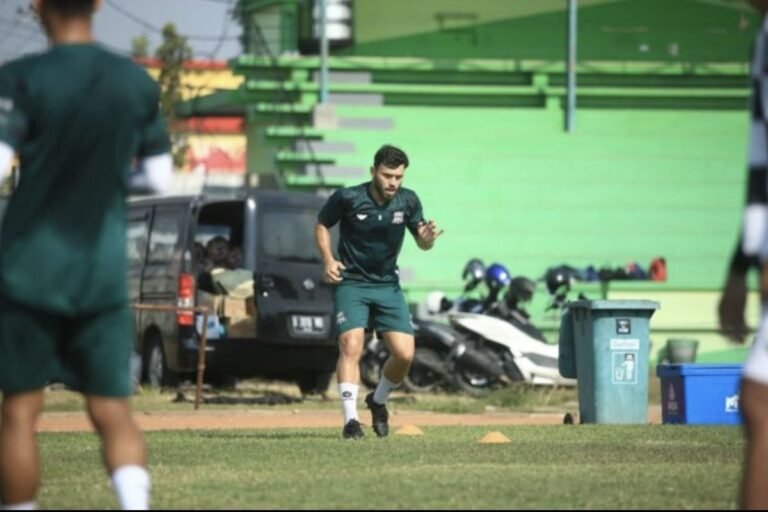 Deltras Sidoarjo Tanpa Bek Andalan Saat Hadapi PSS Sleman