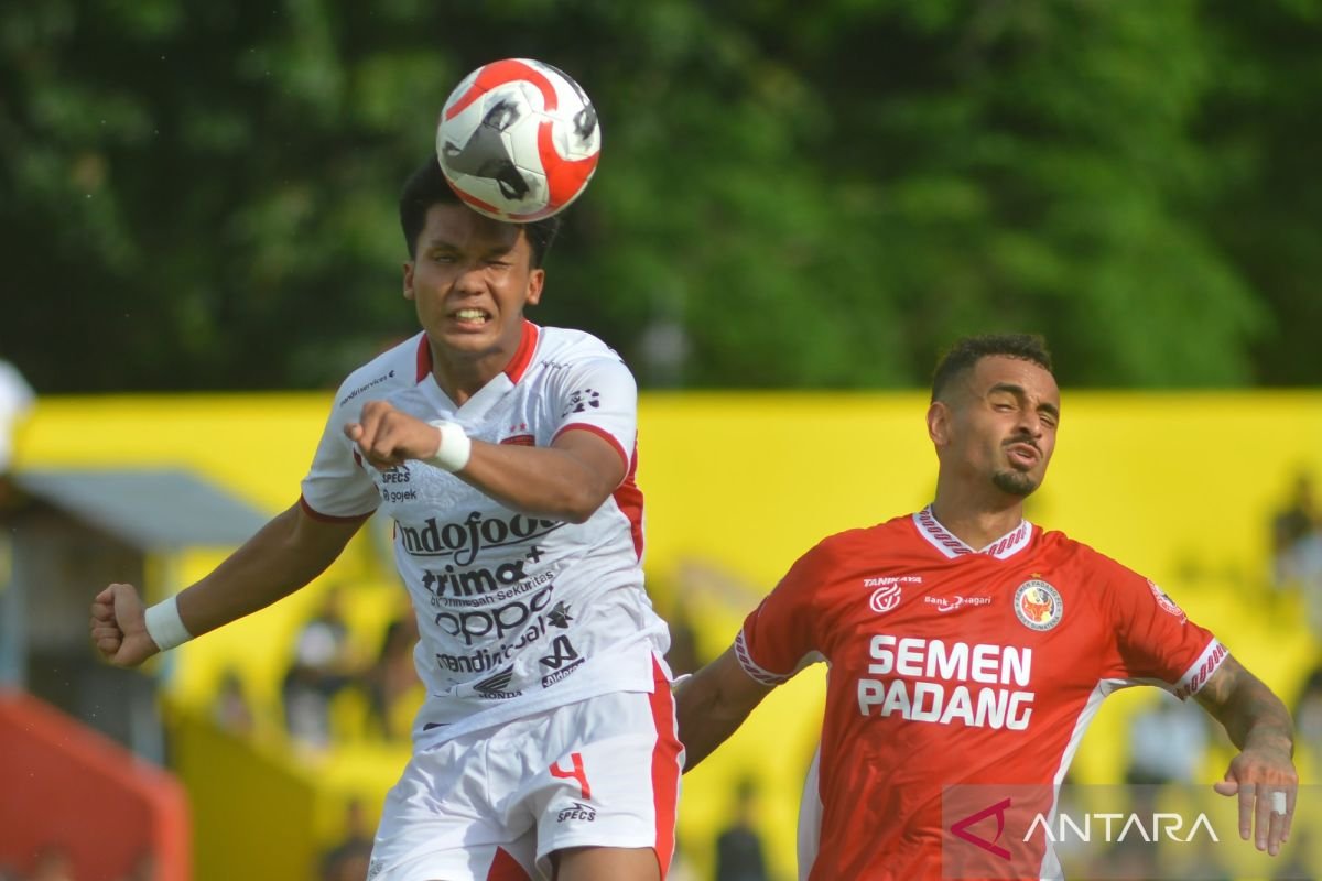 Semen Padang FC Menghadapi Kekalahan Lagi di Markas Sendiri